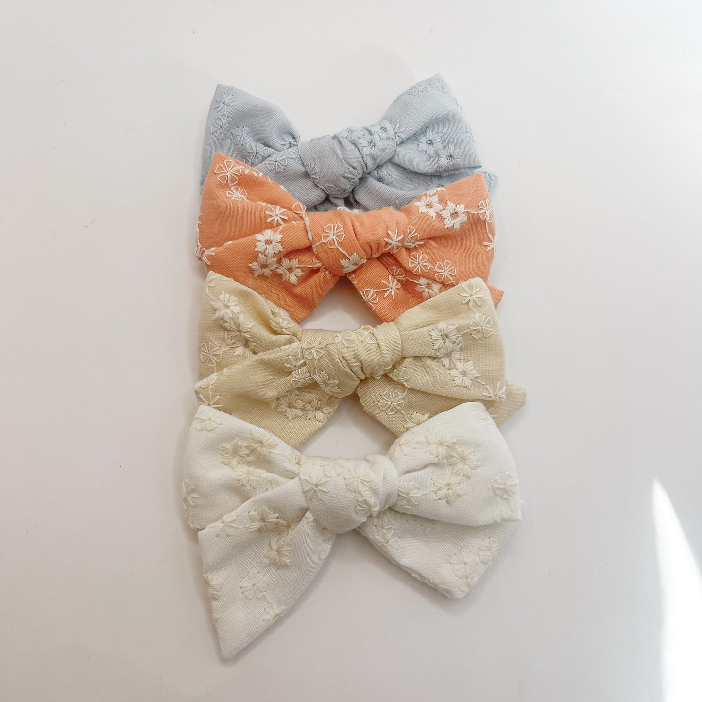 Embroidered Ditsy Flower Bow