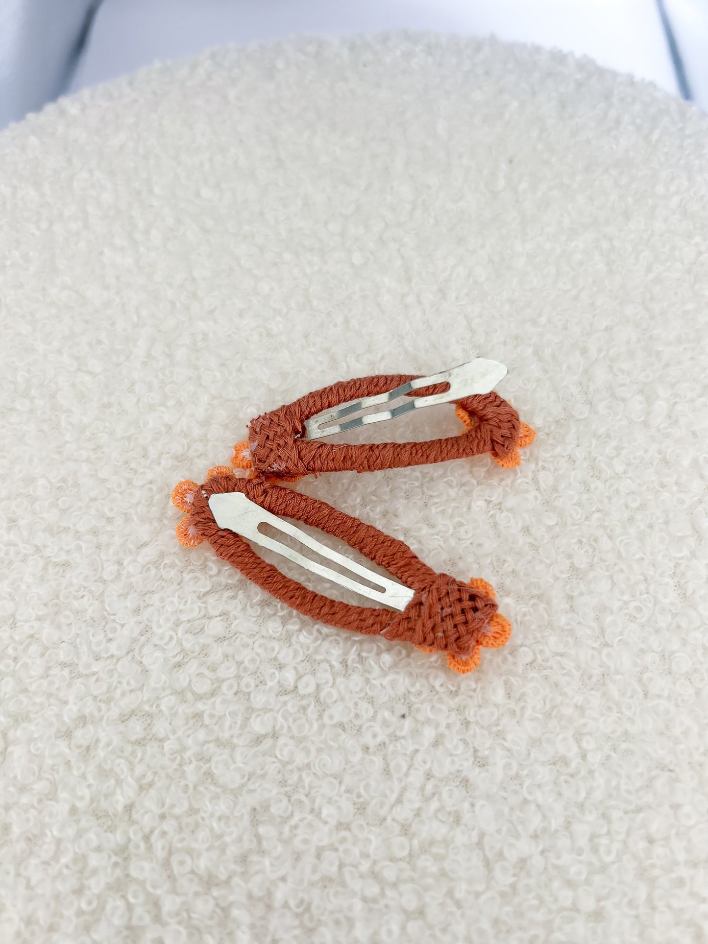 Petite Daisy Peekaboo Barrette