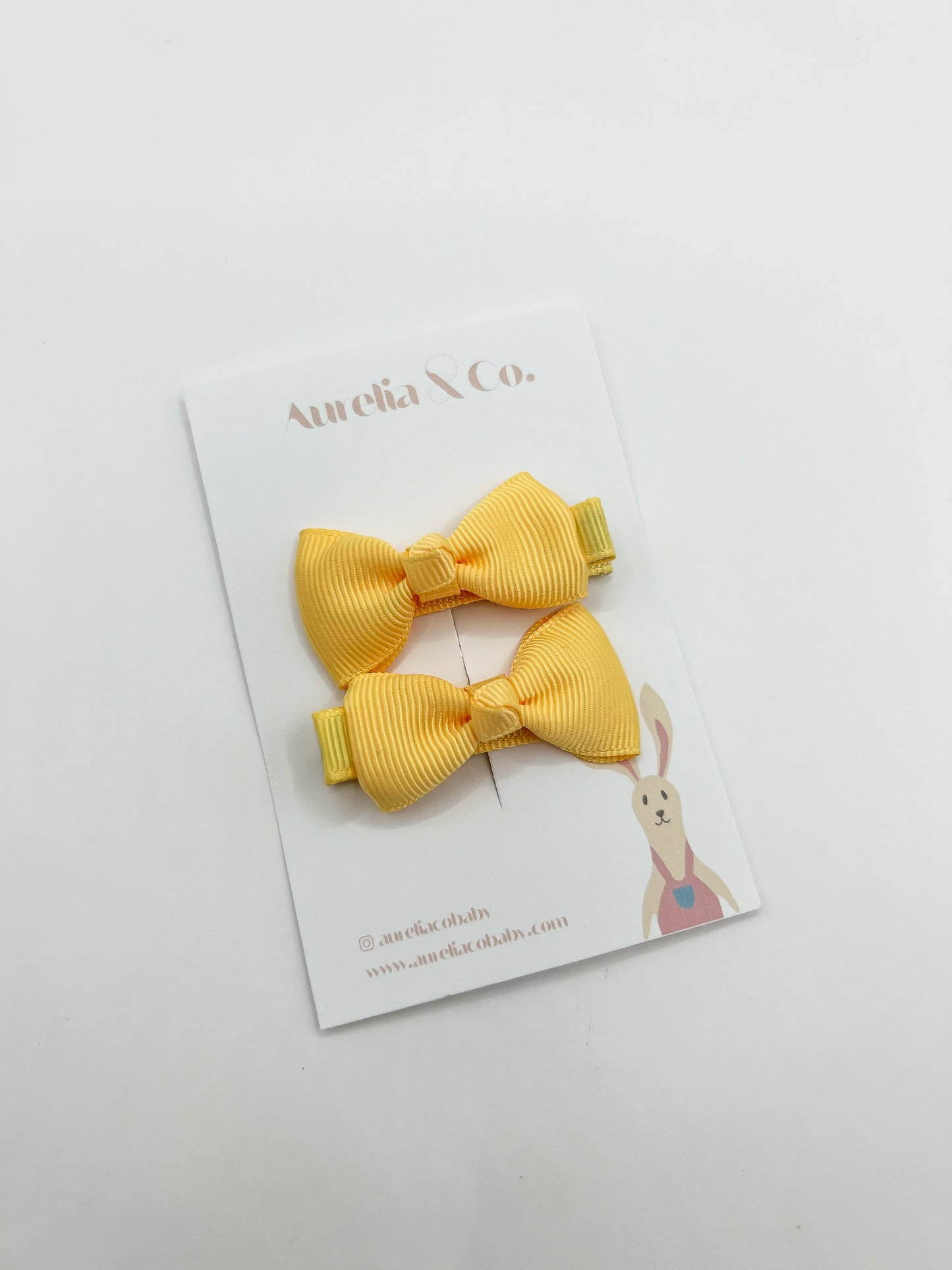 Lined Bow Clips