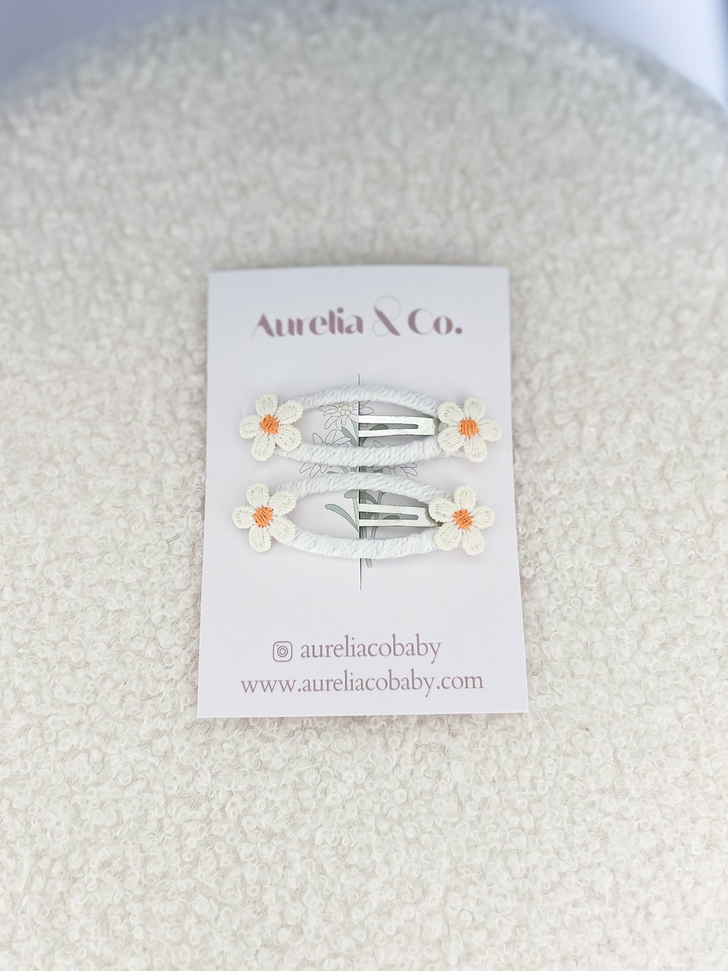 Petite Daisy Peekaboo Barrette