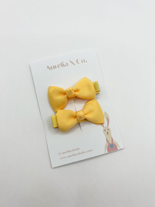 Lined Bow Clips