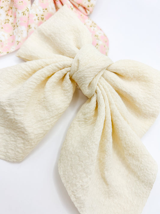 Large Ponytail Bow